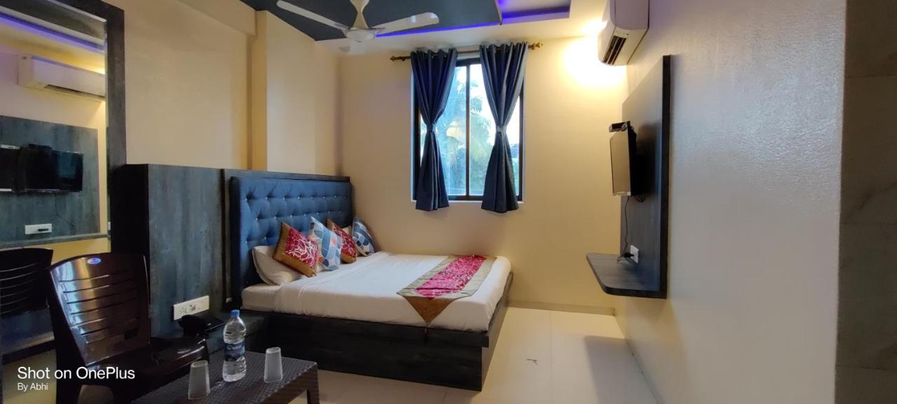 Hotel Mari Aai Residency Navi Mumbai Exterior photo